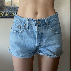 Levi 501 shorts 🫧